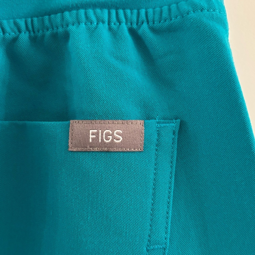 Figs TEAL Zamoras RW SP NWT - Picture 5 of 11
